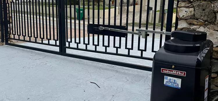 Seamless Installation and Support for Your New Gate in Wekiwa Springs, FL
